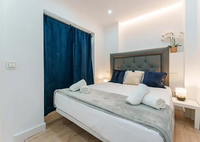 Stylish 3bd With Rooftop Jacuzzi - Artes