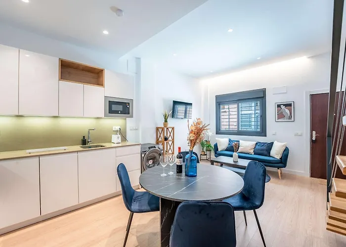 Stylish 3bd With Rooftop Jacuzzi - Artes Málaga