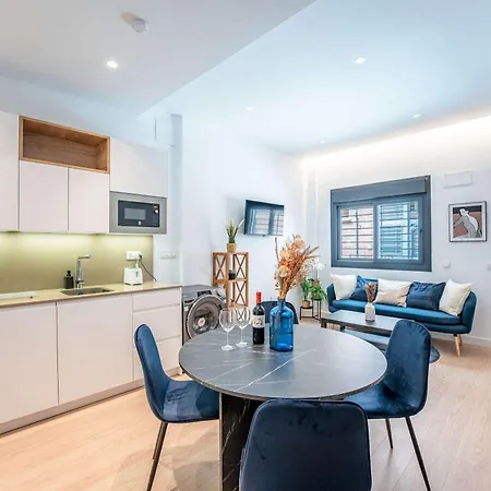 Stylish 3bd With Rooftop Jacuzzi - Artes Malaga